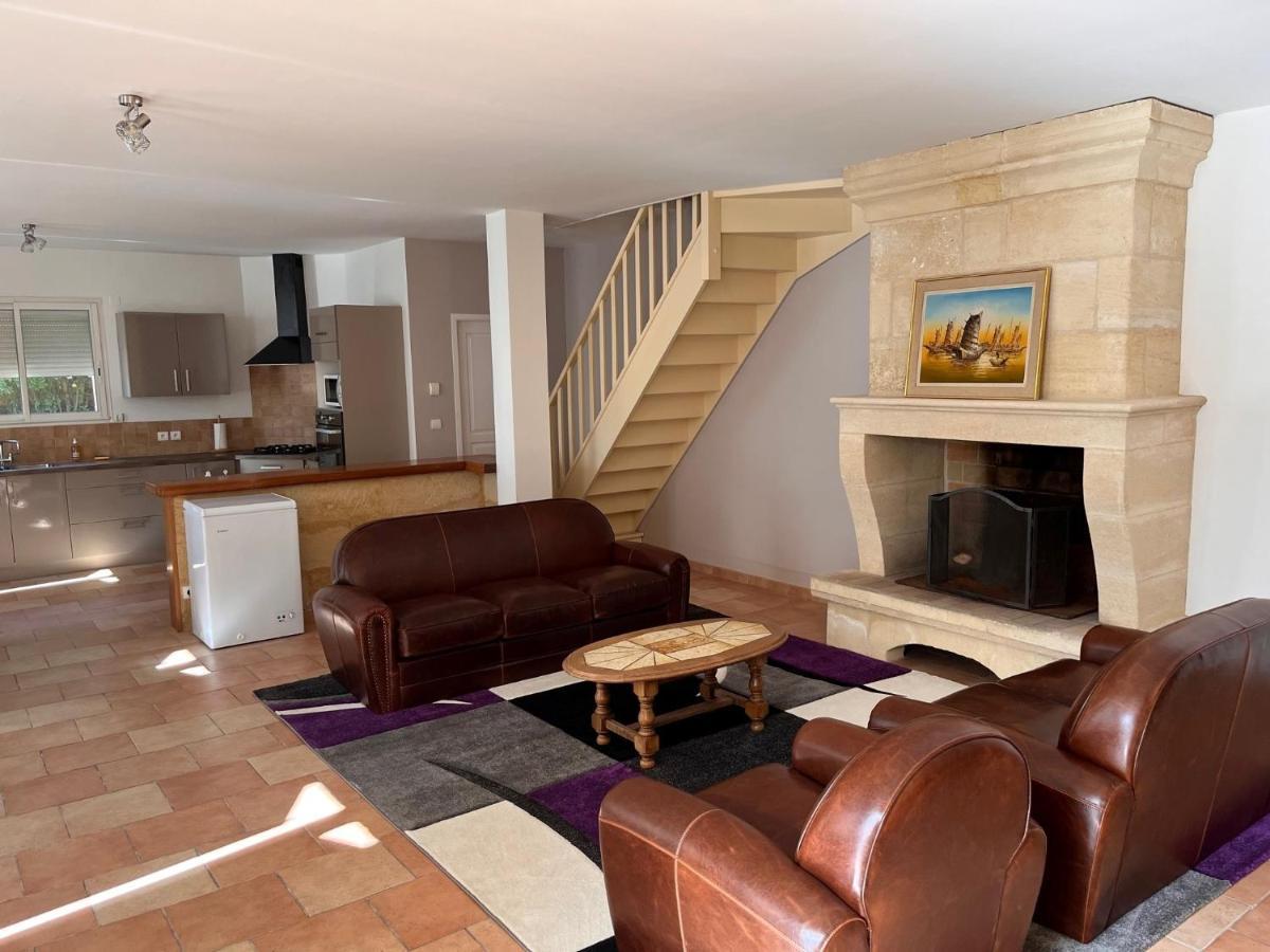 Domaine Clos Et Arboré De 3 Ha Avec Deux Maisons Villa